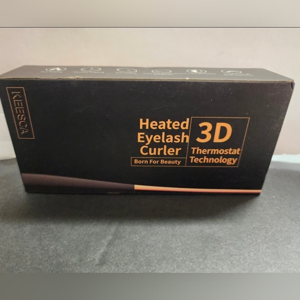 Keesca‎ Heated Eyelash Curler with 3D Thermostat Technology New 620